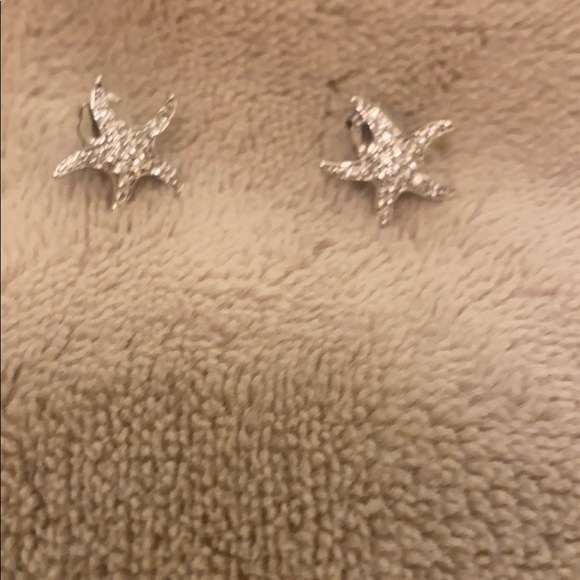 Kate Spade Starfish Studs / Post Earrings - Picture 2 of 5